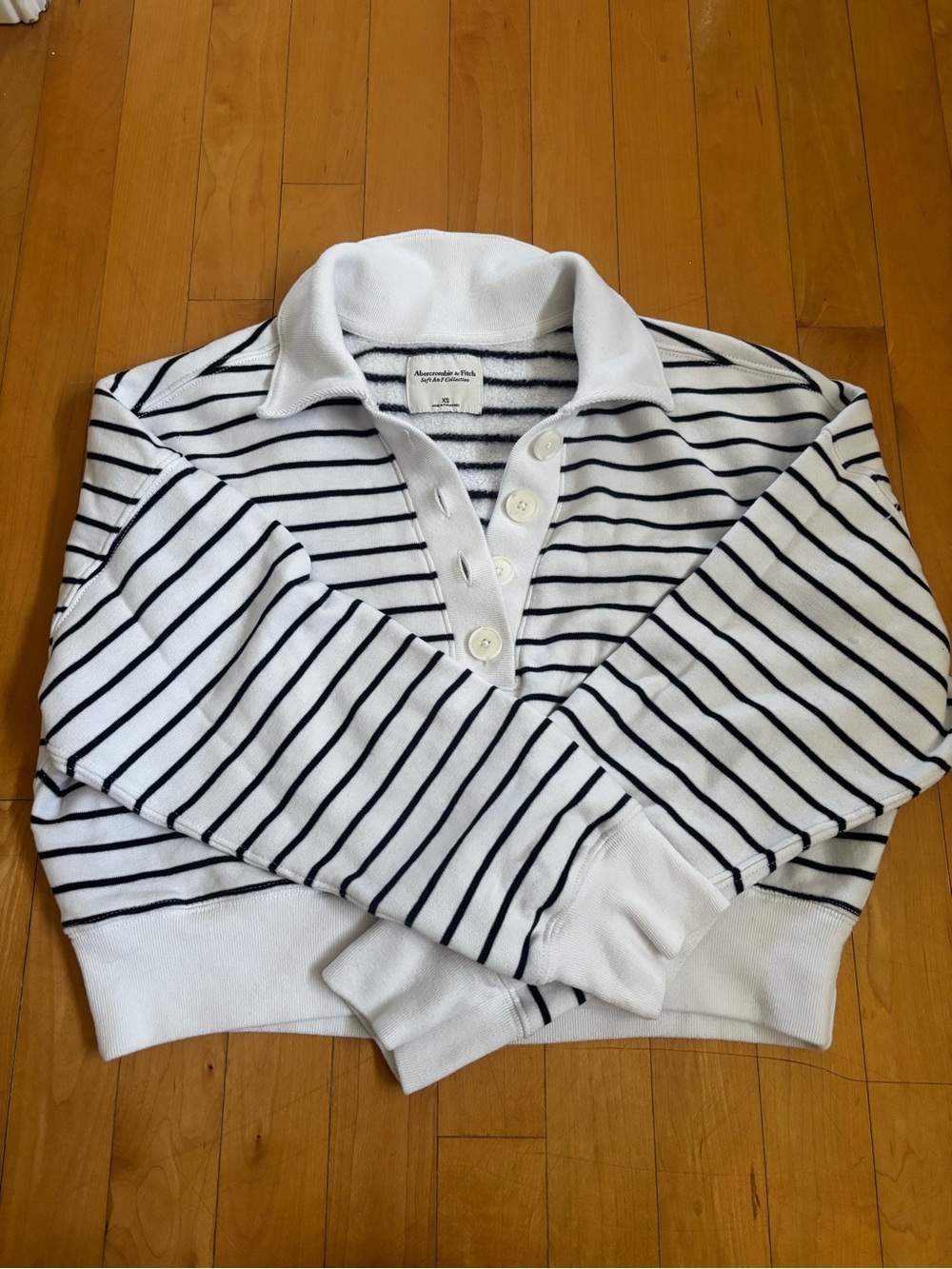 Abercrombie Striped Polo Sweatshirt in White and Black